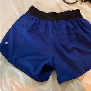 LULULEMON SHORTS